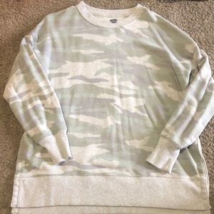 Aerie sweatshirt Camo